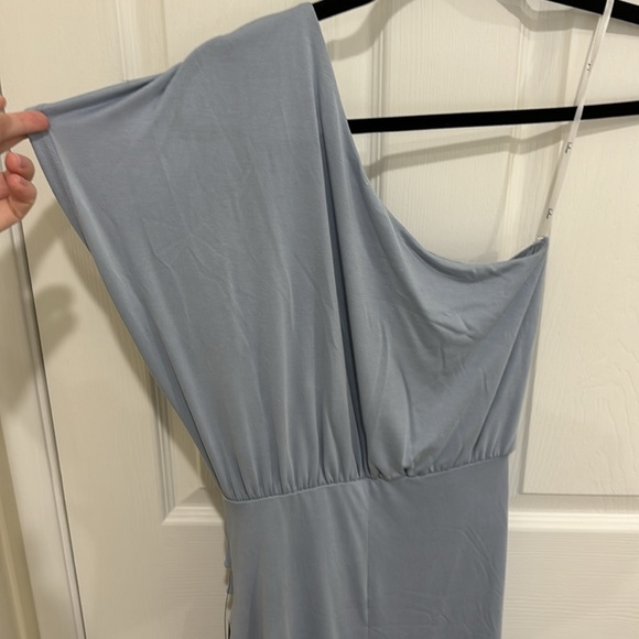 Lulus take me out one shoulder maxi dress in light blue - Picture 4 of 4
